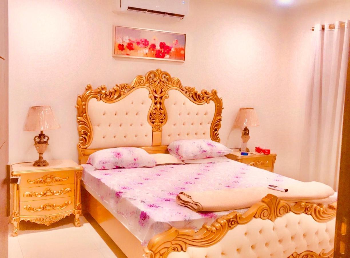 Atrium High Suite 2Bed Family Apartment Near Giga Mall Исламабад Экстерьер фото