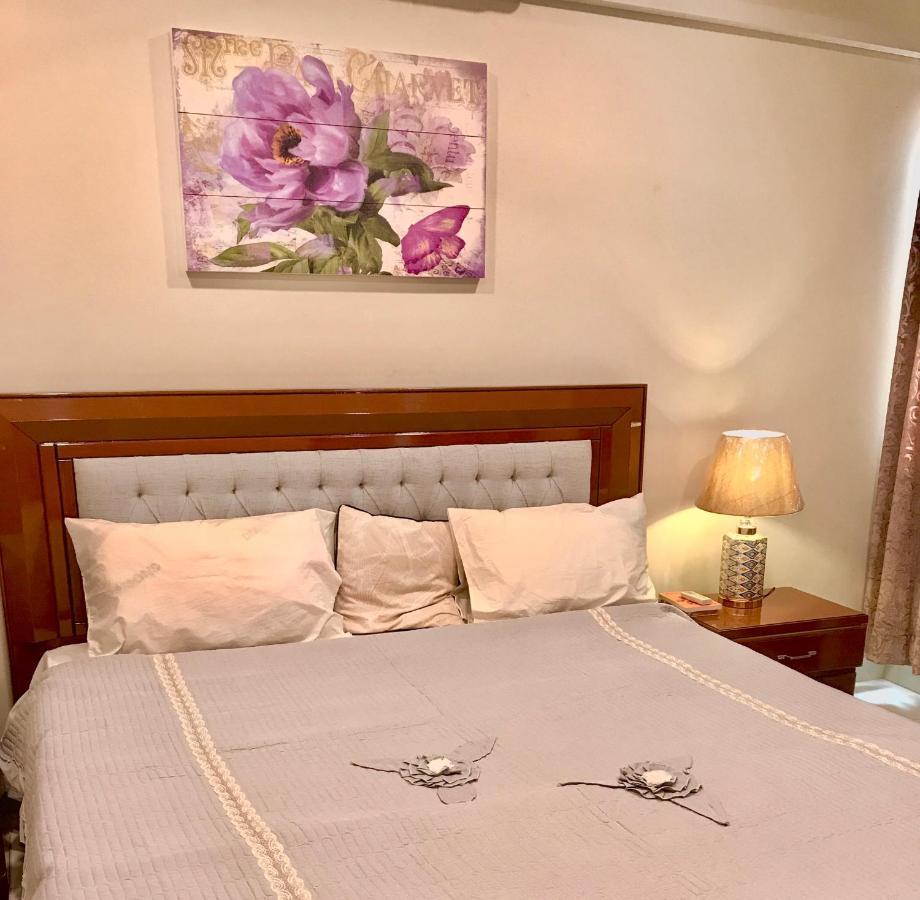 Atrium High Suite 2Bed Family Apartment Near Giga Mall Исламабад Экстерьер фото