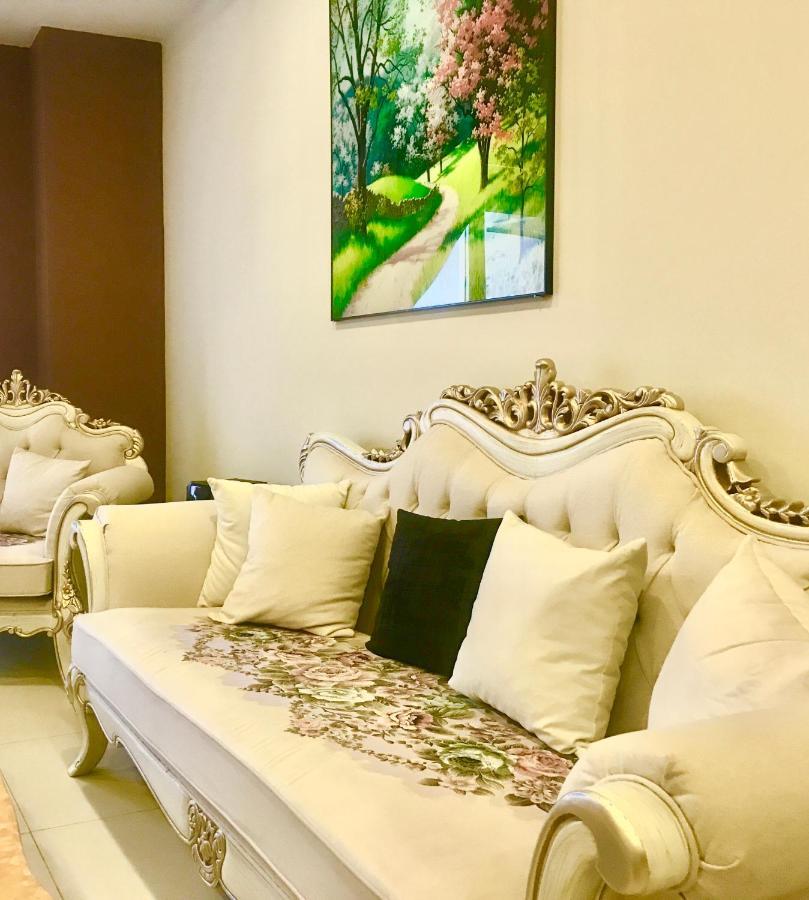 Atrium High Suite 2Bed Family Apartment Near Giga Mall Исламабад Экстерьер фото